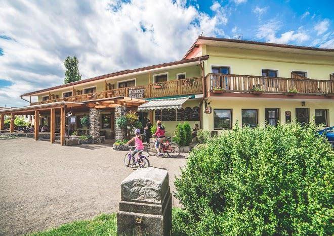 Hotel racek