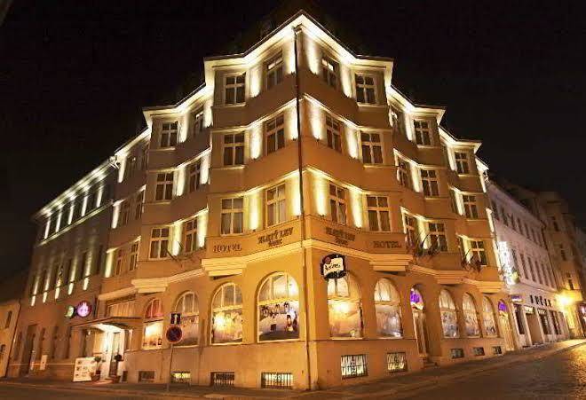 Hotel zlaty lev