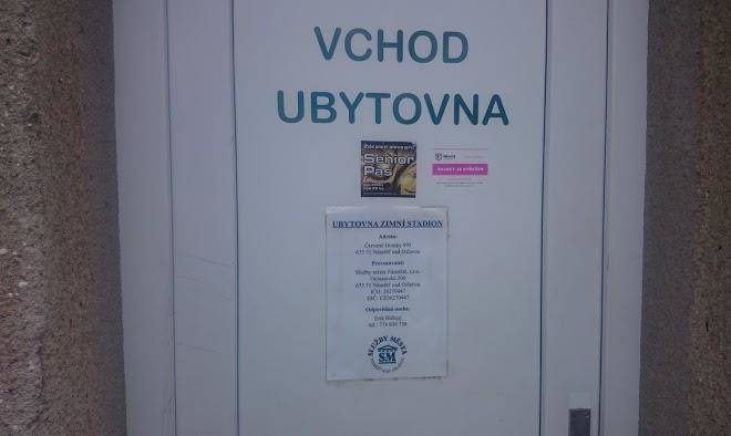 Ubytovna zimni stadion namest nad oslavou
