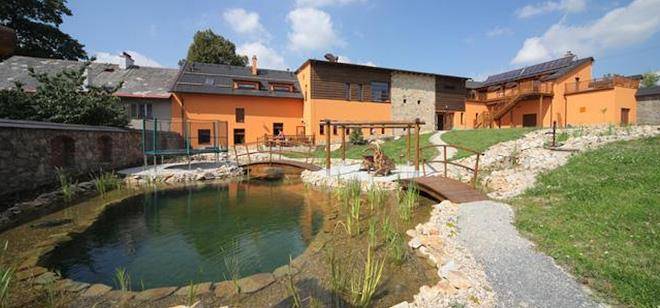 Hotel horni dvur