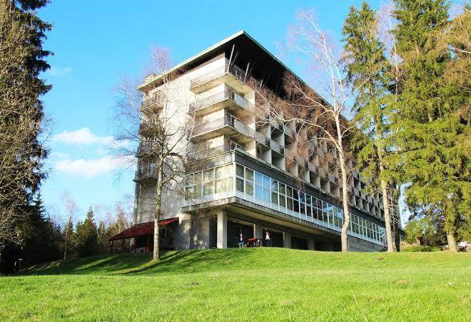Hotel medlov