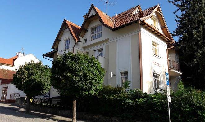 Hotel luzna