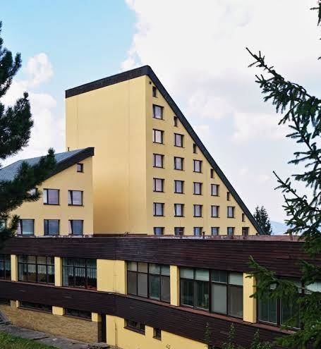 Mountain hotel jelenovska