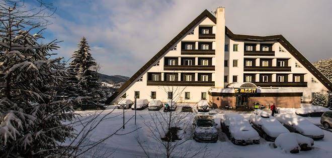 Hotel Mesit Image