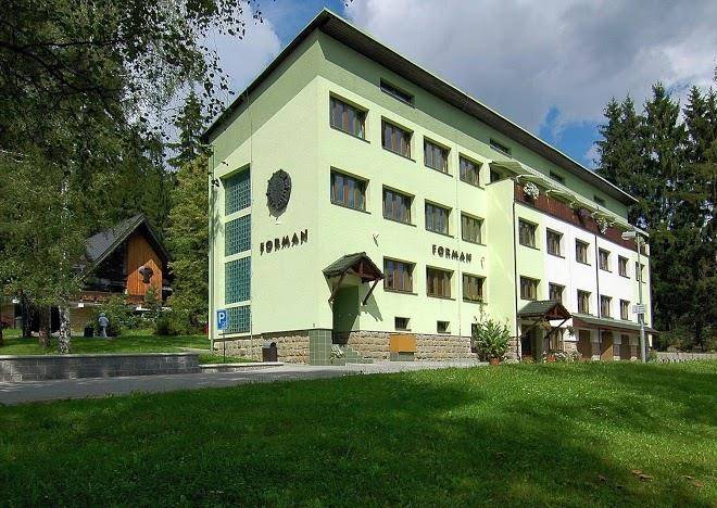 Pension forman