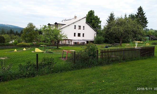 Na trojaku