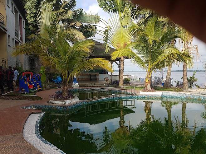 Nina river hotel