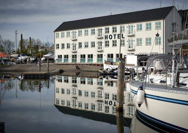 Bb hotel aarhus harbor towers