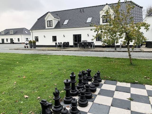 Hedegaarden V Mette Kjaer Hedegaard Image