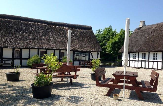 Stenegegaard kursuscenter og b&b