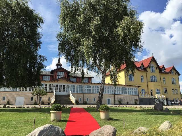 Aarosund badehotel