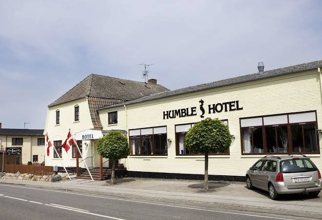 Bui Hotel Humble