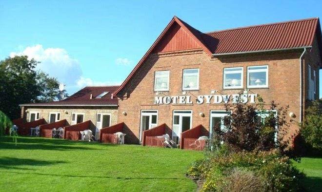 Motel sydvest dobbeltvaerelser 600 kr