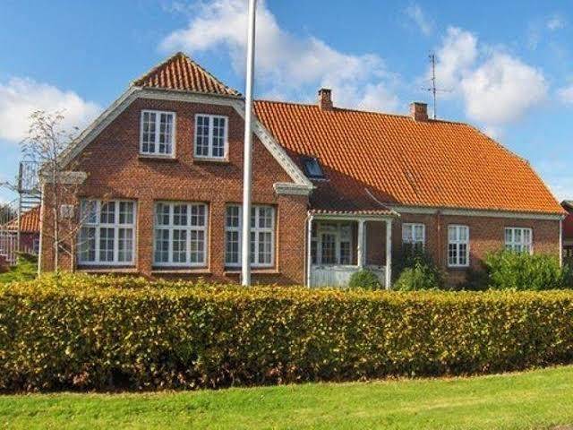 Motel majbolle gamle skole