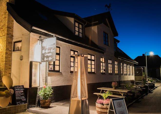 Hotel & restaurant den gyldne hane