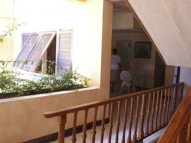 Sutton Place Hotel Image