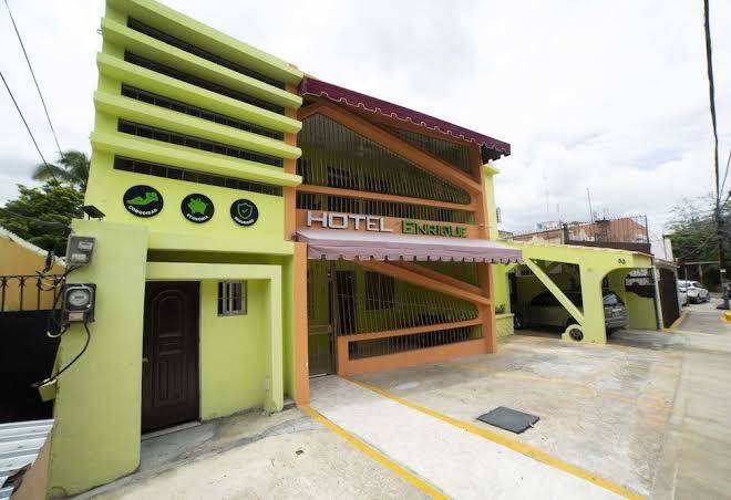Hotel enrique