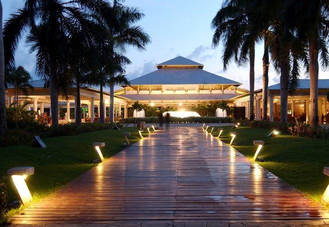 Catalonia bavaro beach golf & casino resort
