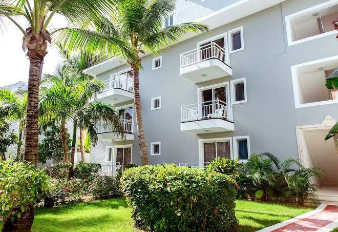 Hotel tropicana delux