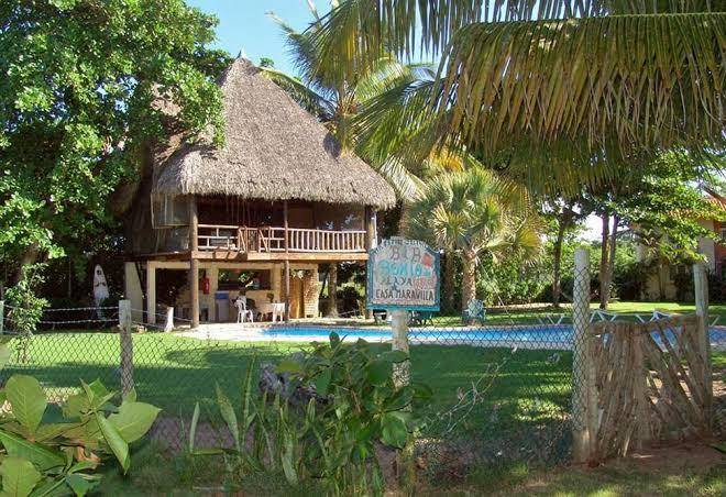 Bohio de playa hotel