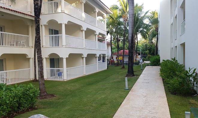 Viva Wyndham Tangerine Hotel Image