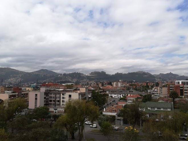 Hotel alli tiana