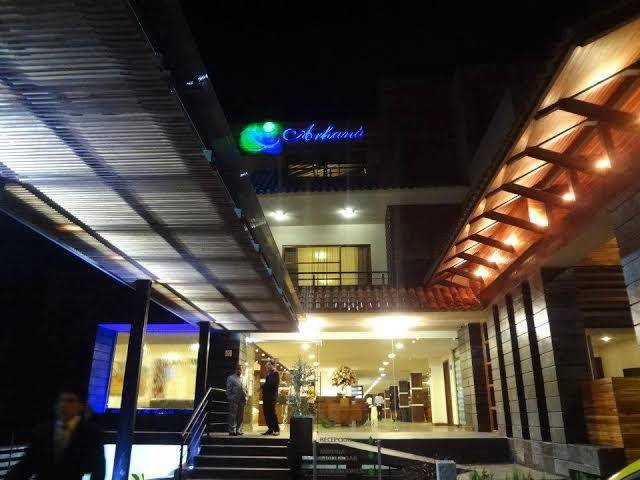 Arhana hosteria & resort