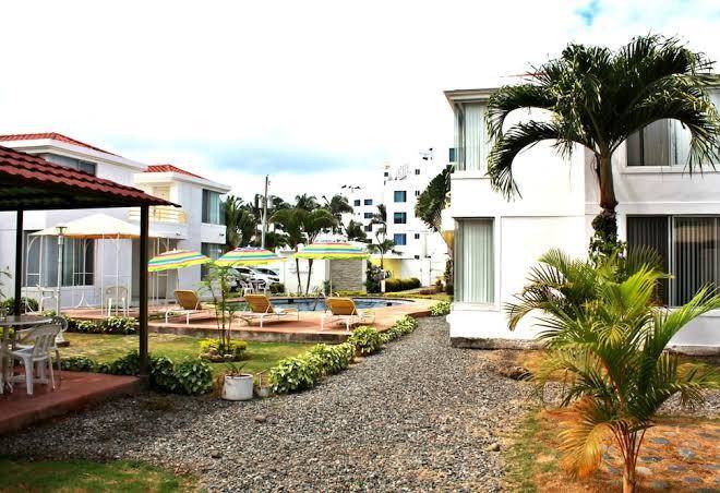 Oceanic lodge