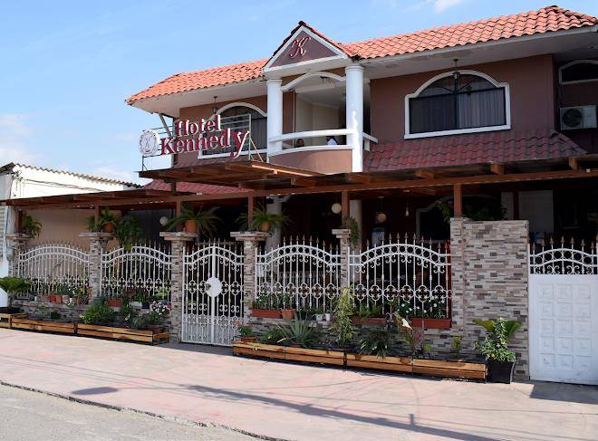 Hotel kennedy esmeraldas