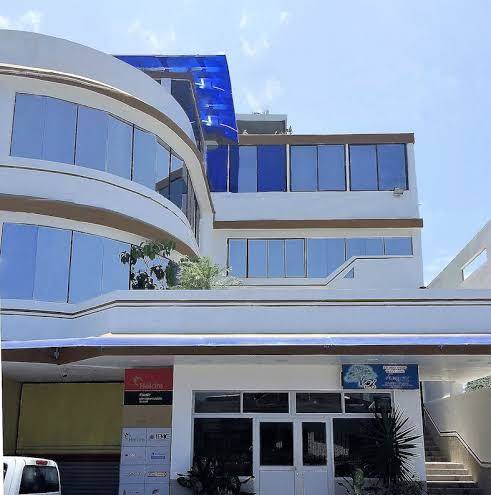 Hotel los algarrobos