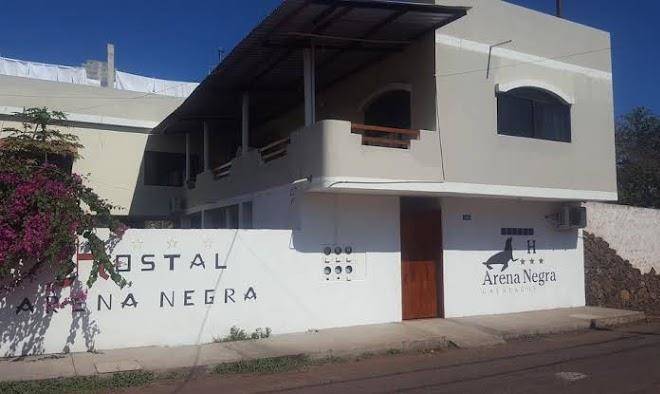 Hotel arena negra