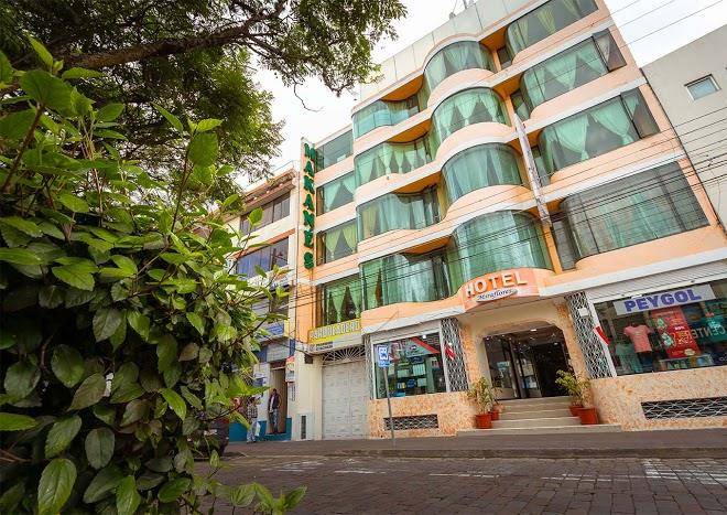 Hotel Miraflores Image