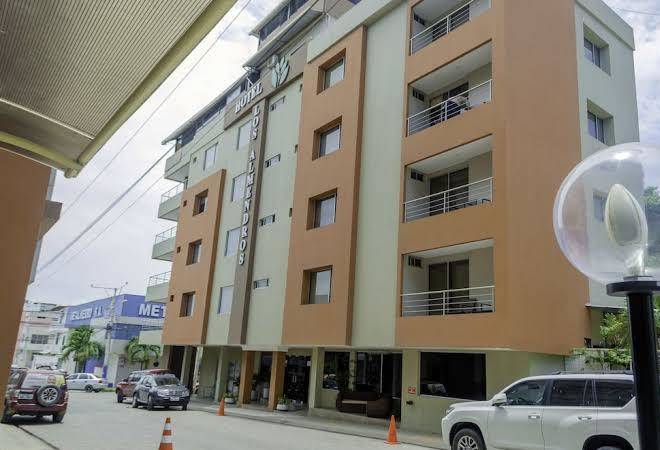 Hotel los almendros
