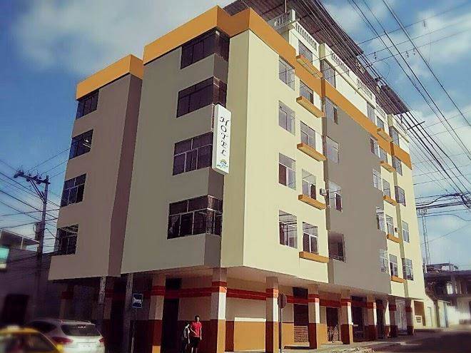 Hotel manta real