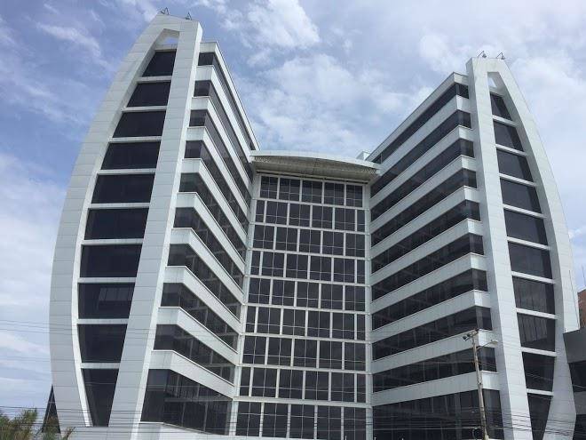 Hotel sail plaza manta