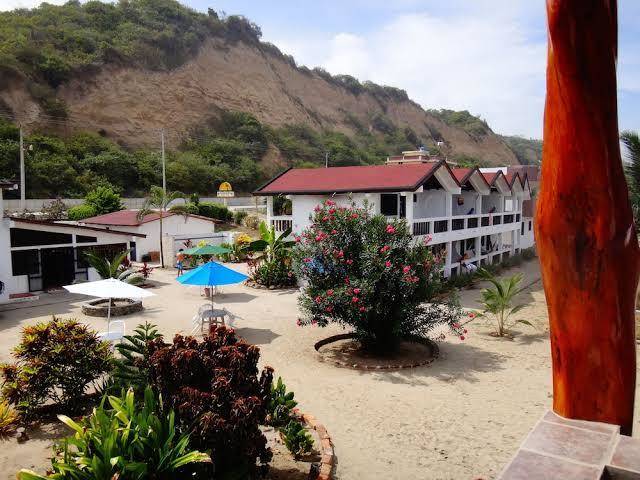 Sundown beach hotel