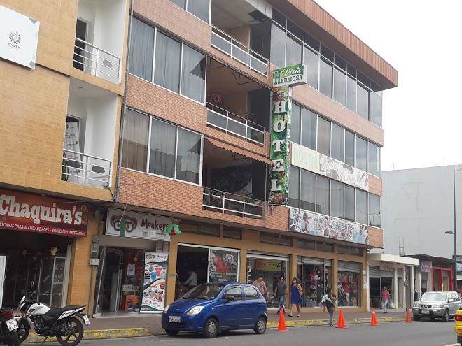 Hotel vista hermosa tena