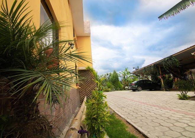 Hotel Alpachaca Image