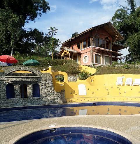 Hosteria el encanto