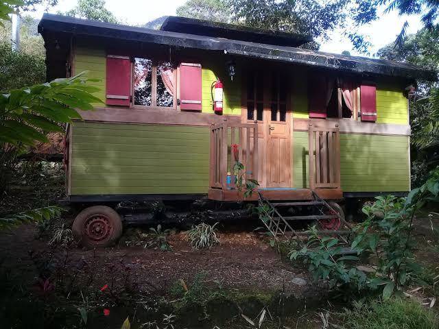 Hosteria la roulotte mindo ecuador