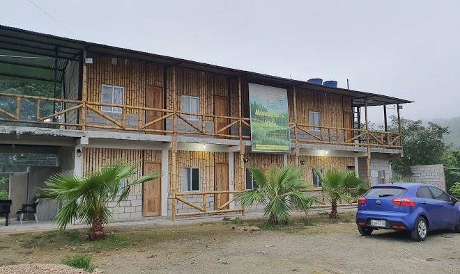 Hosteria manantial de vida