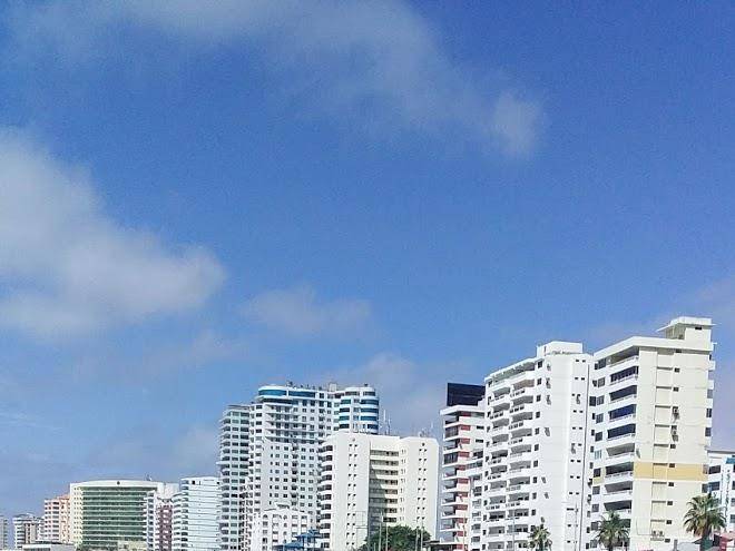 Hotel Oro Del Mar Image