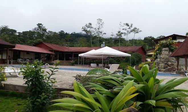 Hosteria tierra dorada
