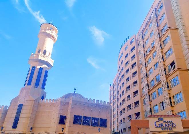 The grand plaza hotel smouha