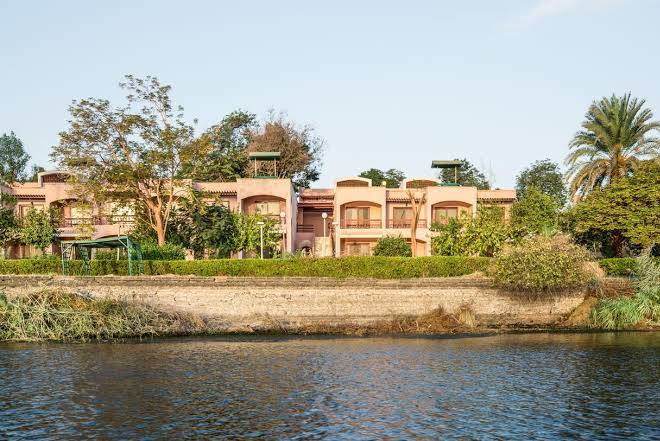Pyramisa island hotel aswan