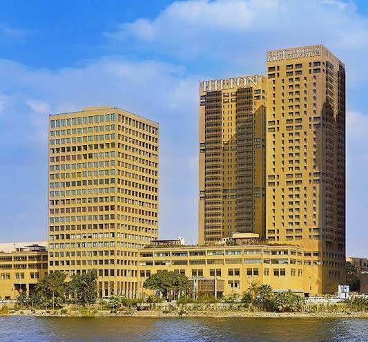 Hilton cairo world trade center residences