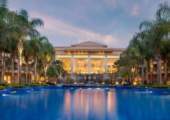 Dusit thani lakeview cairo