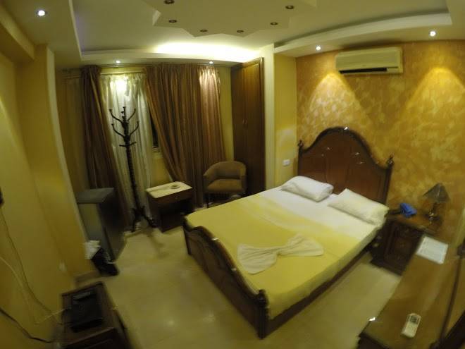 Dreamers hotel