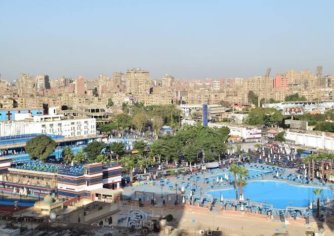 Holiday Express Hotel Image