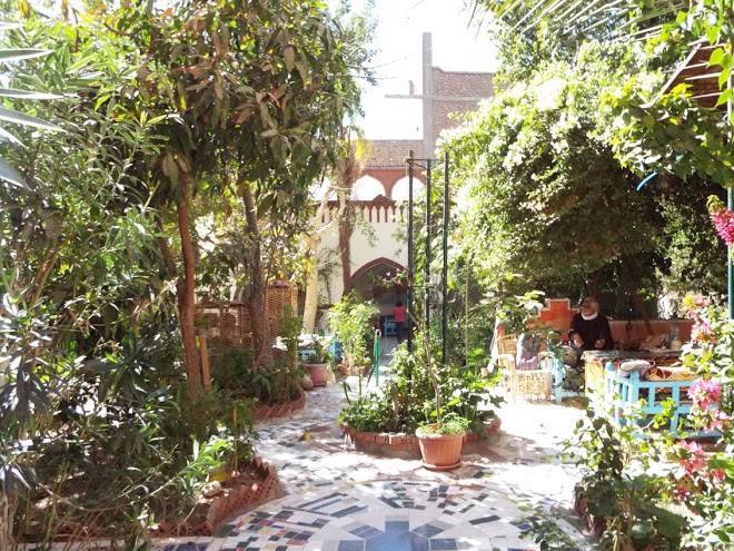 Al Fayrouz Hotel Image